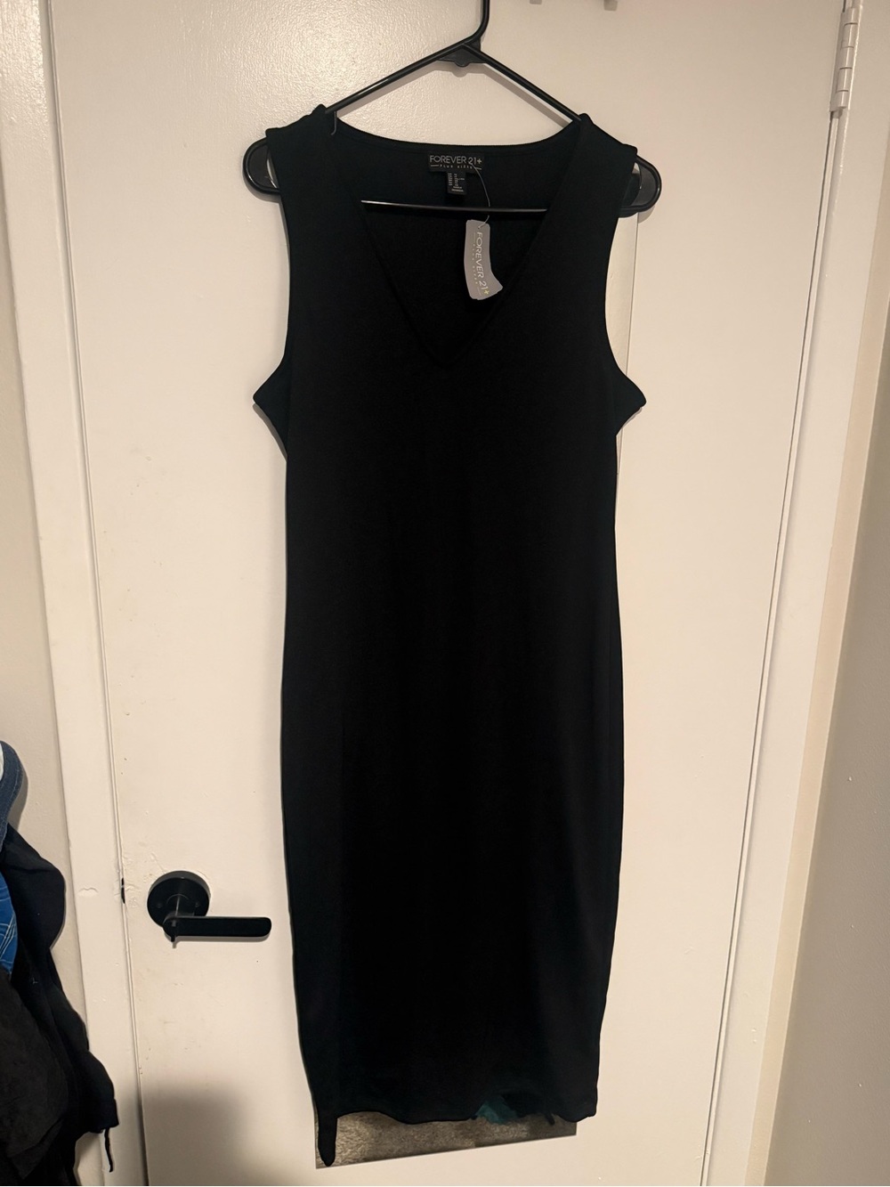 Forever 21 Black V-Neck Sleeveless Midi Dress Plus size NWT Y2K revival